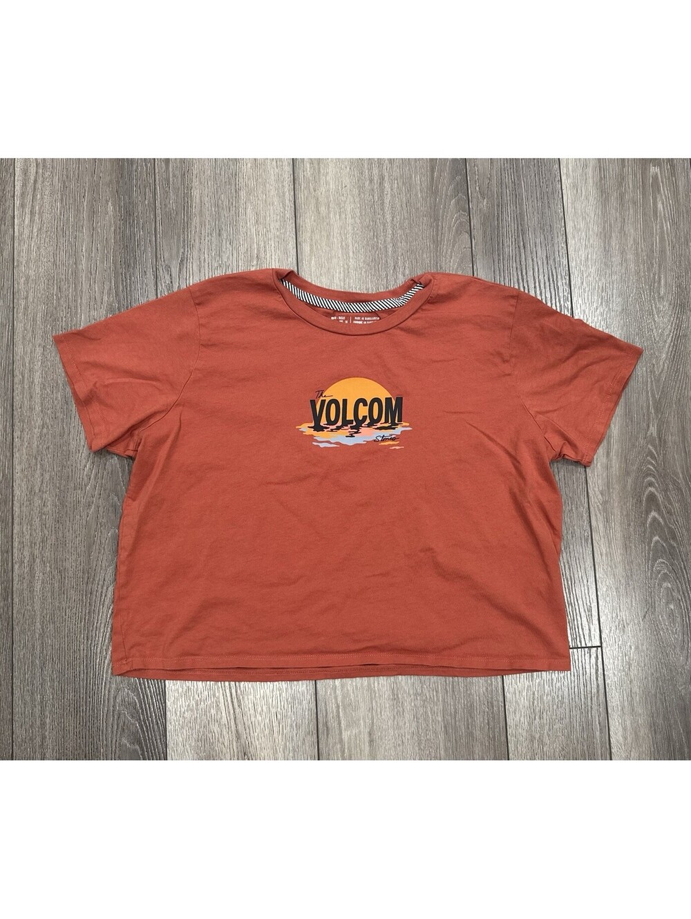 VOLCOM Crop Top T-Shirt Orange Short Sleeve Shirt Cotton Size Xl (12)
